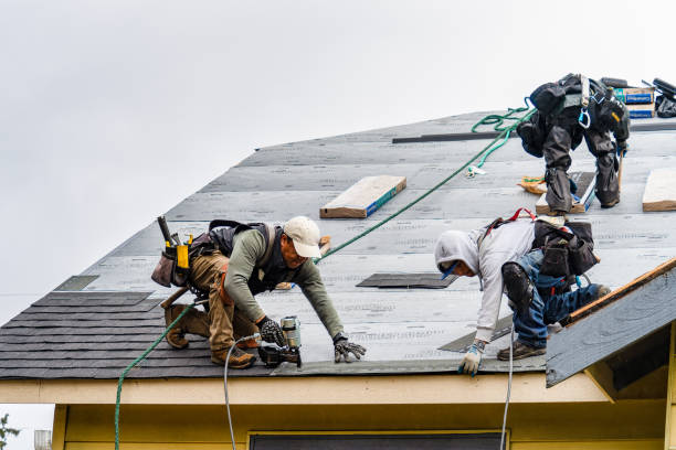 Professional Gutter Installation technician working in Warsaw, IN